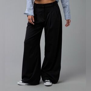 NWT AE Stretch Extreme Wide-Leg Poppy Trouser